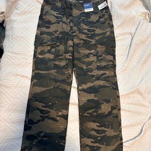 Old Navy Camouflage Cargo Pants